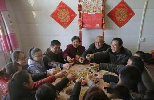 梦见过年亲戚来串门