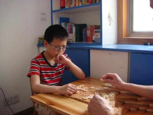 梦见同事下象棋