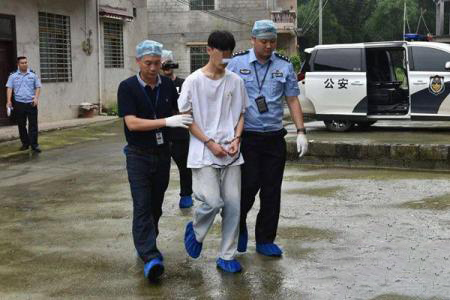 梦见杀人犯一直在逃跑