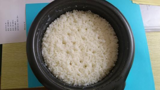 梦见一锅米饭