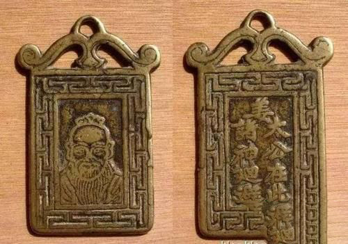 梦见念佛号驱鬼