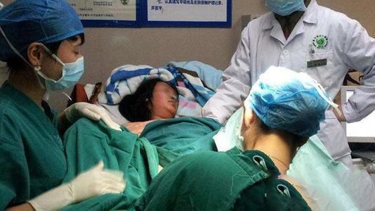 梦到自己在医院生孩子