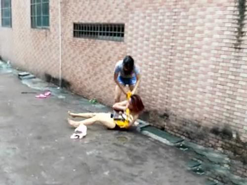 梦见与小三打架