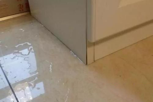梦见暖气管漏水