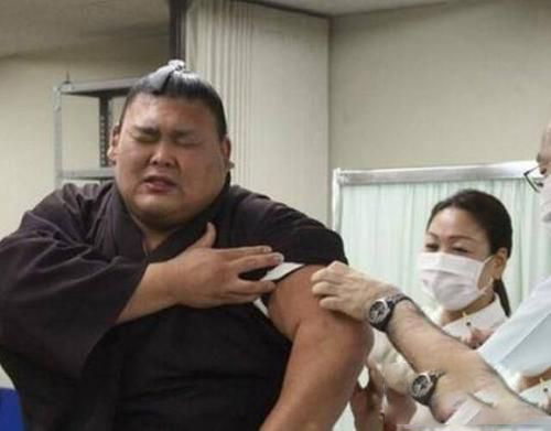 梦见别人给我打针