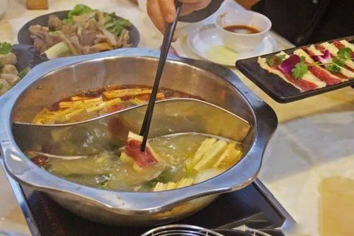 梦见女神约我吃饭