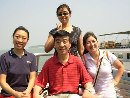梦见和同事去旅游
