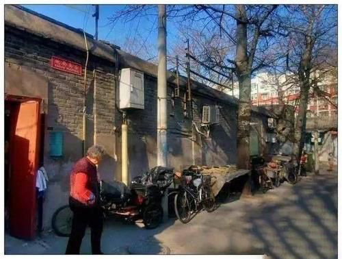 梦见在胡同出不来