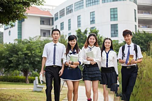 梦见大学校园