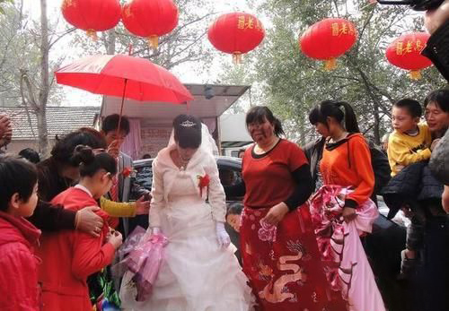 梦见和他人结婚
