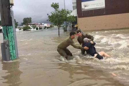 梦到洪水死人