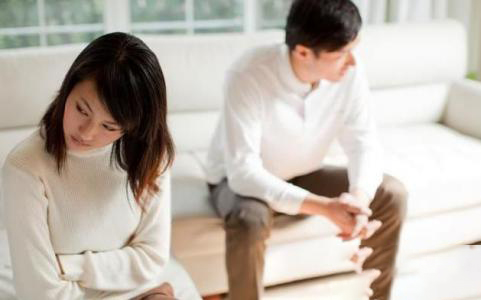 梦见和老婆吵架打老婆