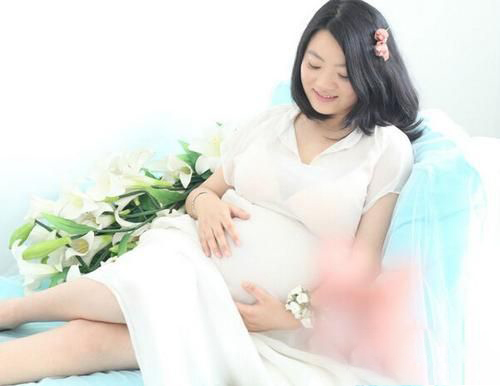 孕妇梦见自己生女孩