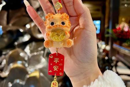 属狗人士用什么颜色钱包最旺运