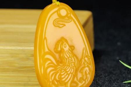 本命年属鸡女性适合佩戴什么饰品