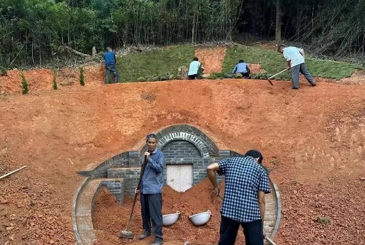六壬择墓法：轻松掌握阴宅选址与吉日推算