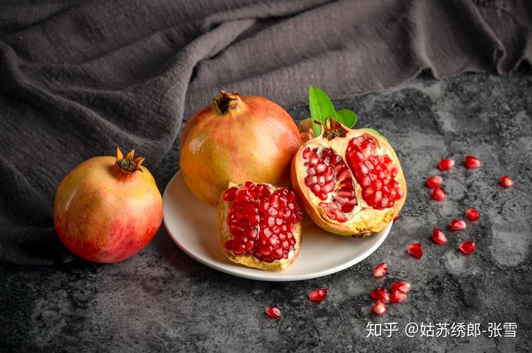 梦见吃石榴是什么兆头_梦见吃石榴 吉祥寓意 解梦分析