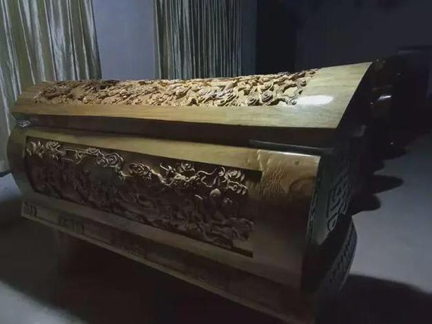 梦见三口棺材是吉是凶