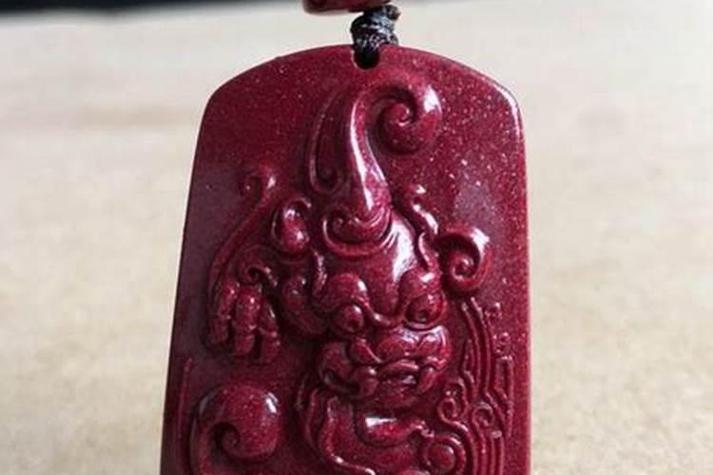 86年炉中火命戴银好吗？银饰对火命人运势的利与弊