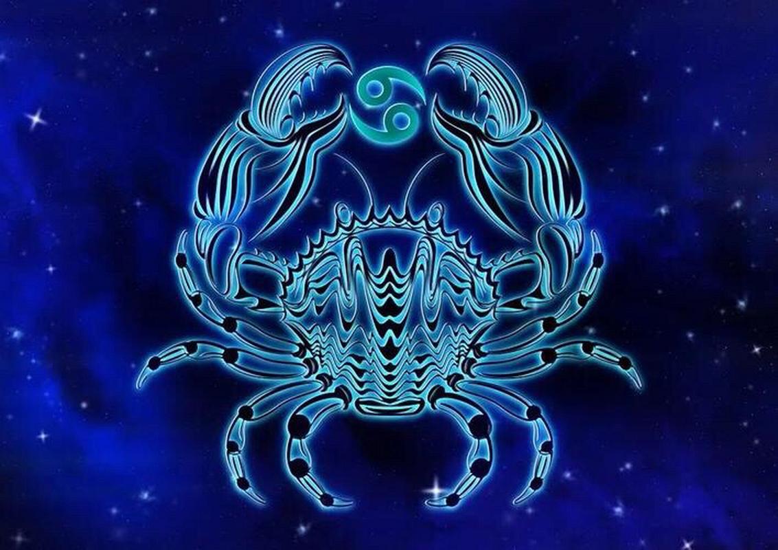 87年巨蟹座女生的性格特点全解析，温和外表下的真实内心