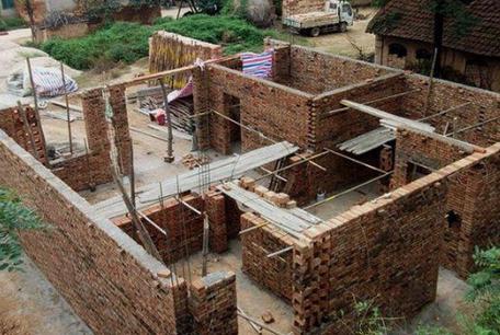梦见建房