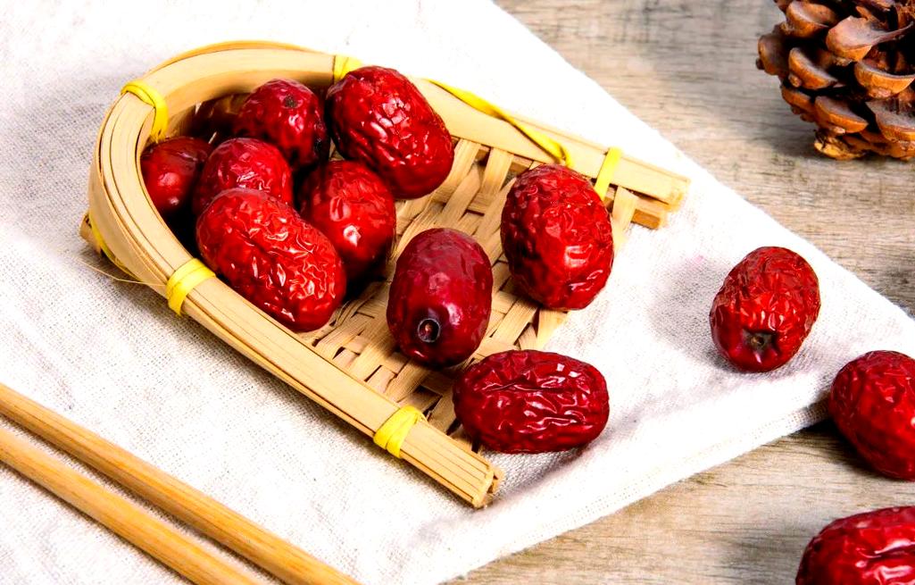 梦见红枣树上结满红枣代表什么