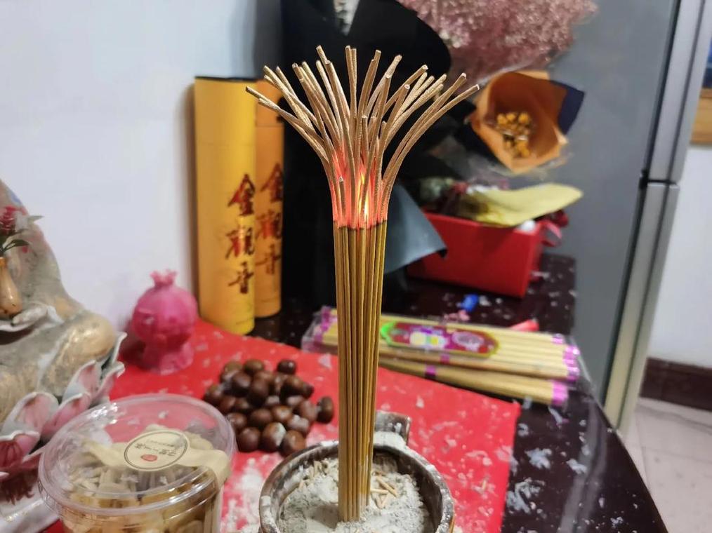 梦见寺院